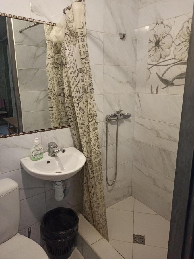 Otel жасмин *