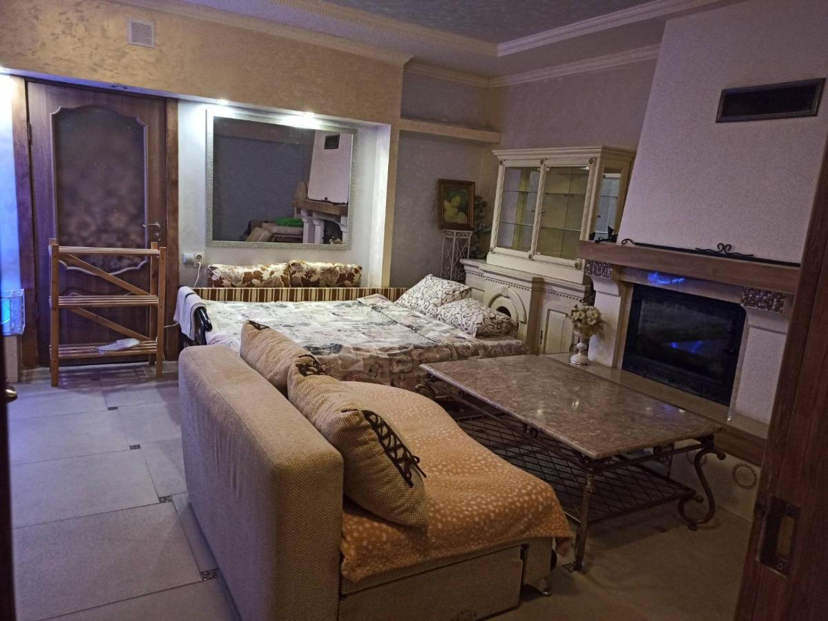 Otel жасмин *